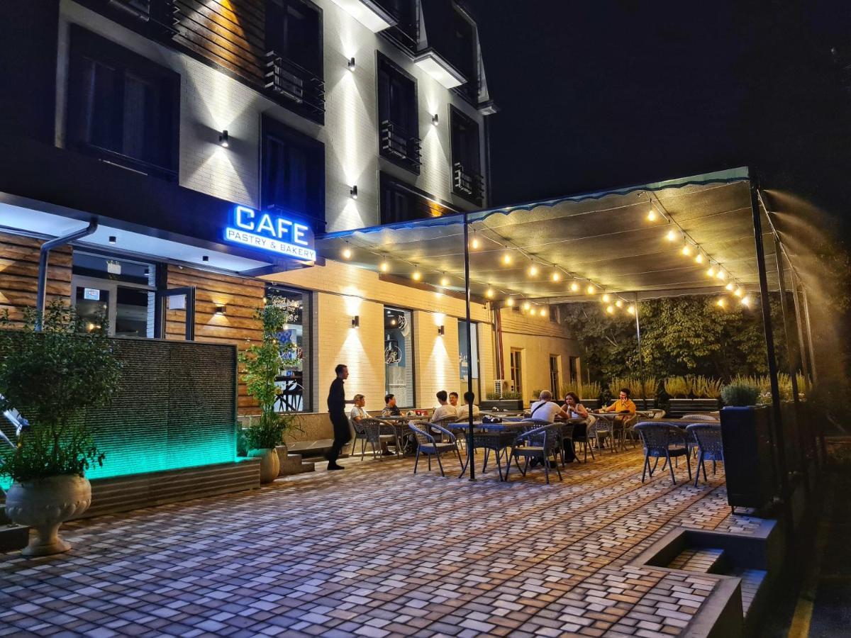 Sharaf Hotel Tashkent Exterior photo