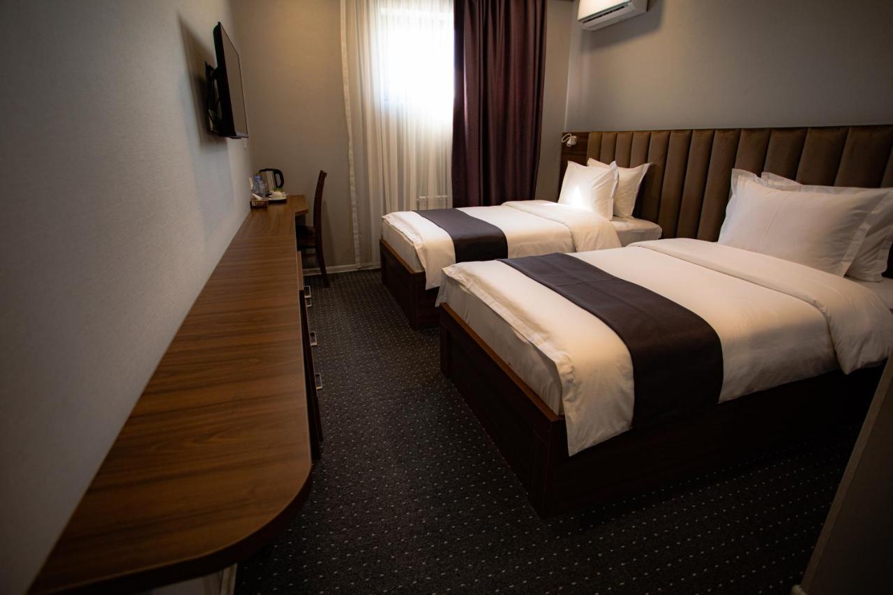 Sharaf Hotel Tashkent Exterior photo