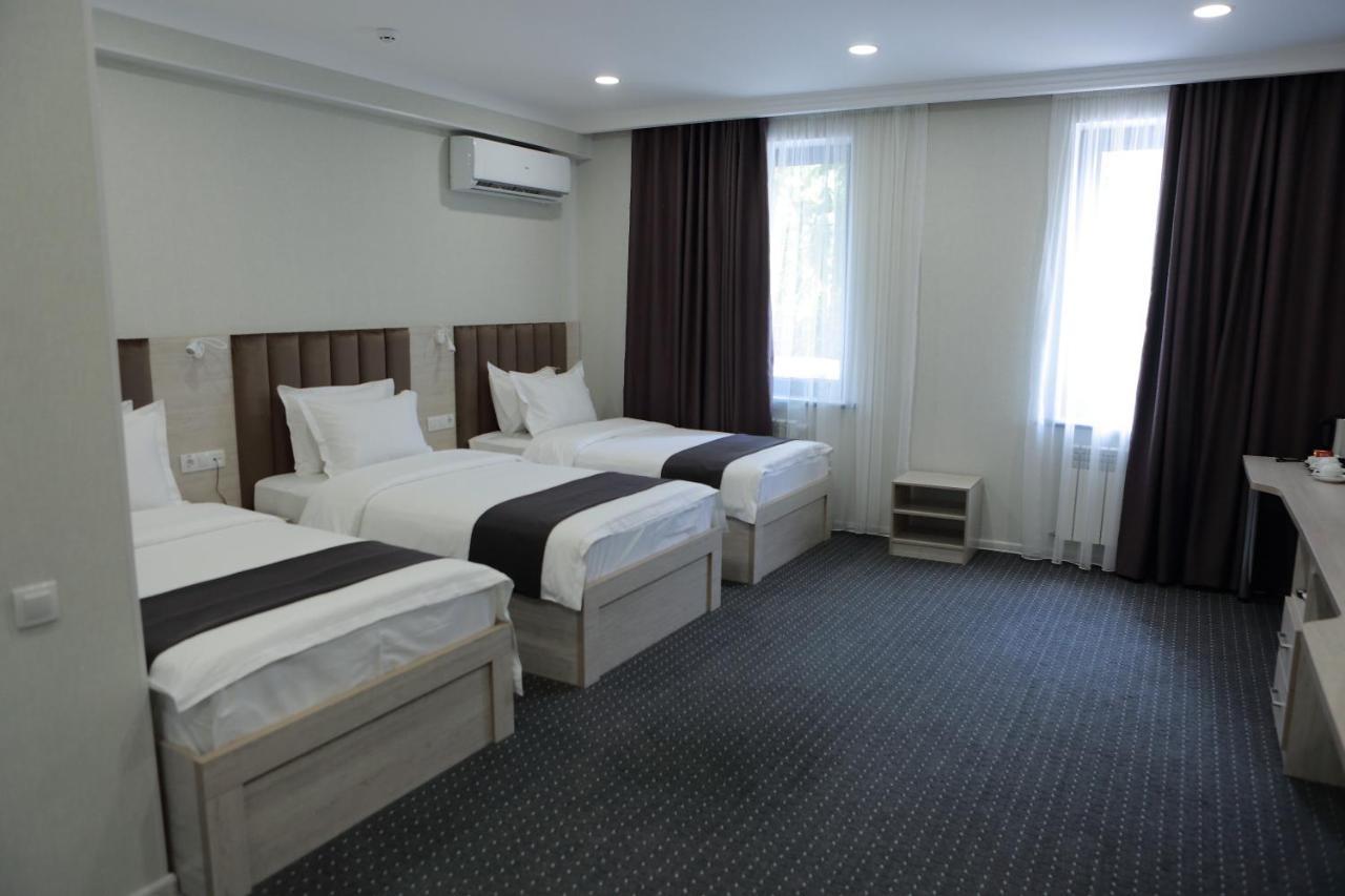 Sharaf Hotel Tashkent Exterior photo